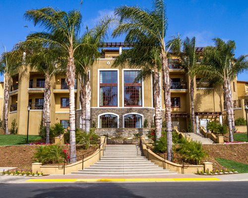 Hilton Grand Vacations Club At MarBrisa #8774