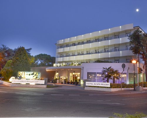 Hotel Mioni Royal San - Half Board #A267