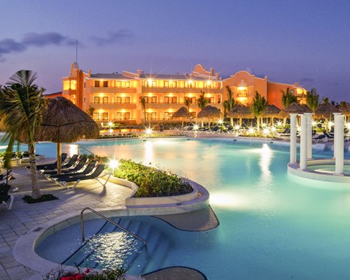 Grand Palladium Colonial Resort & Spa at Riviera Maya #C252