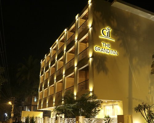 Amara Vacanza Grand Inn #DK34