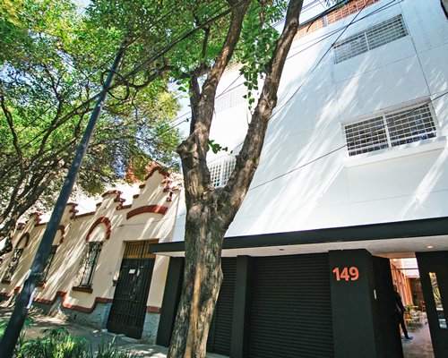 MyPlace Leisure Home @ The Gallery Condesa - 3 Nights #DL84