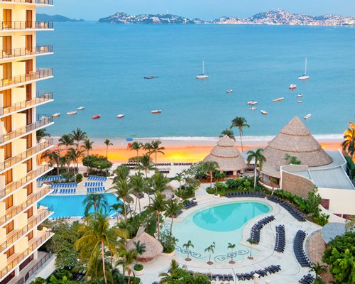 Dreams Acapulco Resort & Spa - 3 Nights #DP88