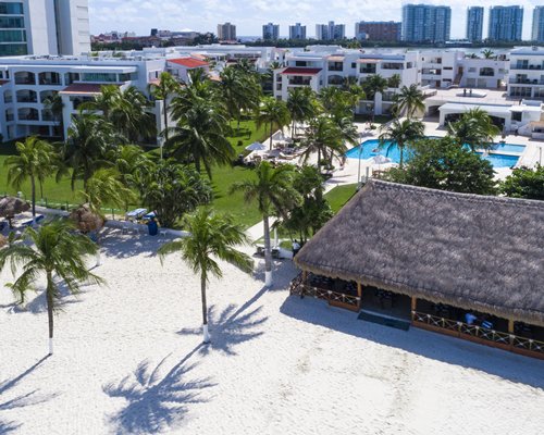 Beachscape Kin Ha Villas & Suites Cancún #DS61