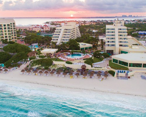 Park Royal Beach Cancún WD Exclusive #DW12