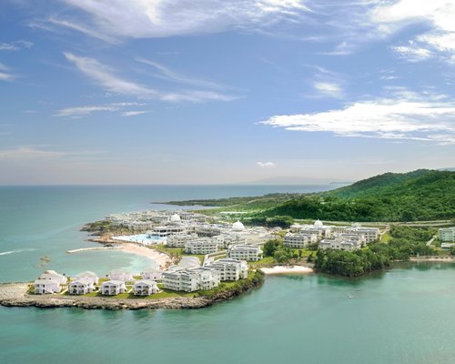 Grand Palladium Jamaica Resort & Spa All Inclusive Wyndham Exclusive - 4 Nights #DW23