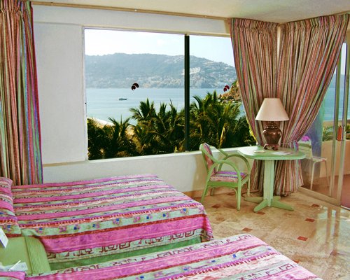 Playa Acapulco Beach At Playa Suites #0520 - фото