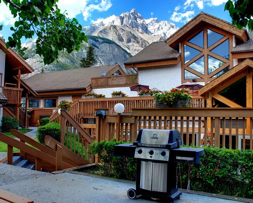 Banff Rocky Mountain Resort #1637 - фото