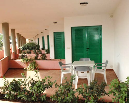 Hotel Villaggio Cala Corvino #2551 - фото