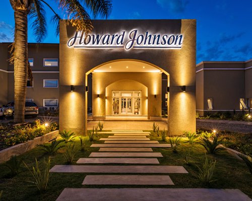 Howard Johnson Hotel Villa Carlos Paz #DG44 - фото
