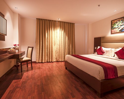 Hotel Mint Select, Noida #DN77 - фото