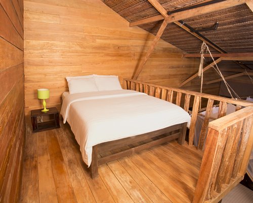 Hotel On Vacation Amazon #DV69 - фото