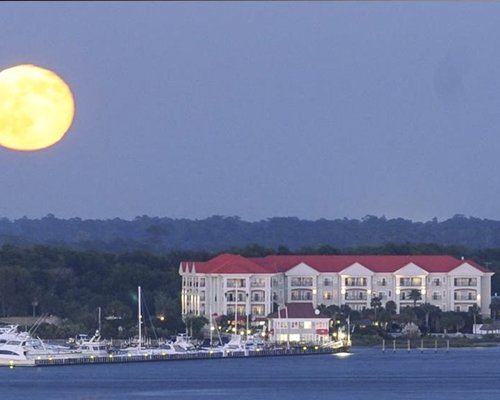 Charleston Harbor Resort and Marina #RG02 - фото