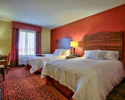 Hampton Inn & Suites Scottsdale Riverwalk - 3 Nights #RN82 - фото