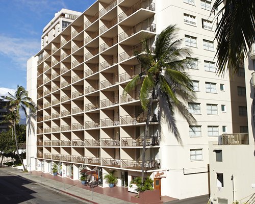 Pearl Hotel Waikiki - 5 Nights #RN86 - фото