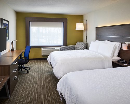 Holiday Inn Express Niagara-on-the-Lake #RQ98 - фото