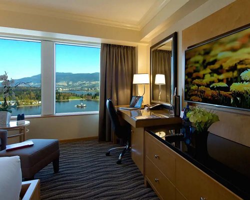 Pan Pacific Vancouver Hotel - 3 Nights #RR41 - фото