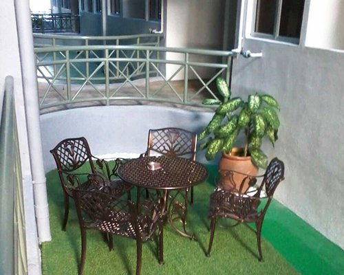 Perdana Service Apartment & Resort - 4 Nights #SD48 - фото