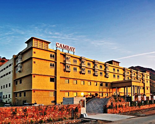 Cambay Spa & Resort, Udaipur- 4 Nights #SDC3 - фото