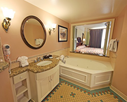 Disney's Saratoga Springs Resort and Spa - 3 Nights #SEZZ - фото